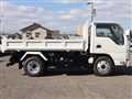 2016 Isuzu Elf