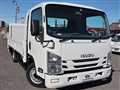 2017 Isuzu Elf