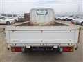 2005 Isuzu Elf