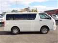 2004 Toyota Hiace Van