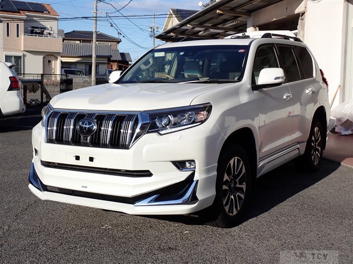 2021 Toyota Land Cruiser Prado