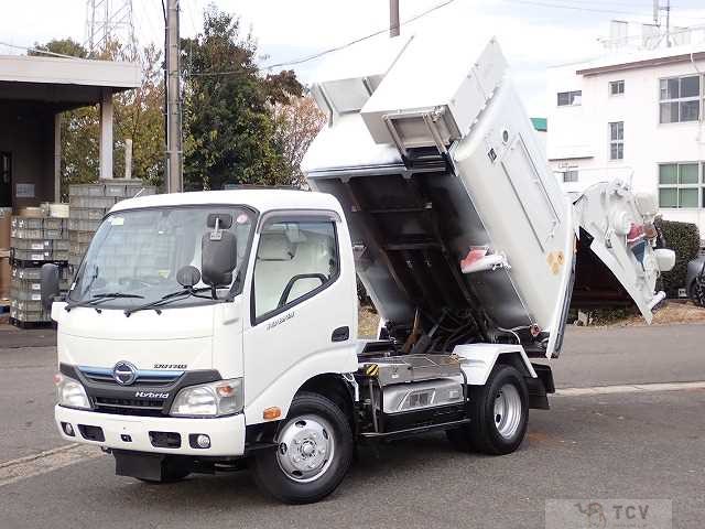 2016 Hino Dutro