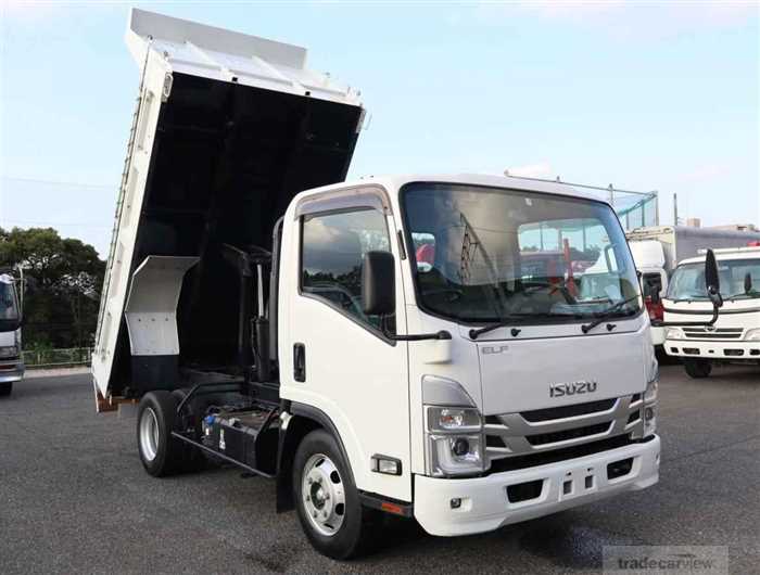 2021 Isuzu Elf