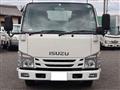 2016 Isuzu Elf