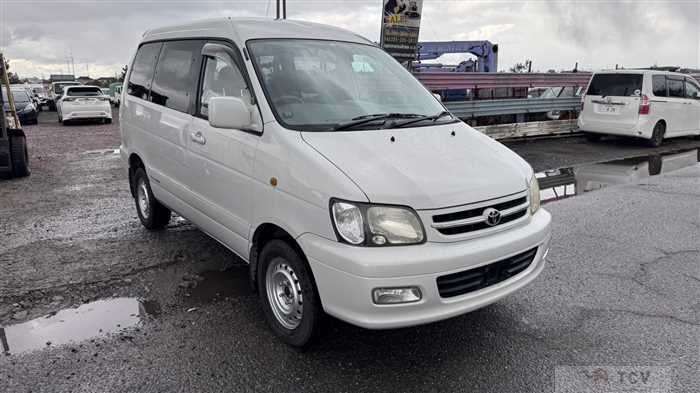 2000 Toyota Noah