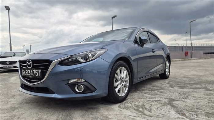 2015 Mazda Axela