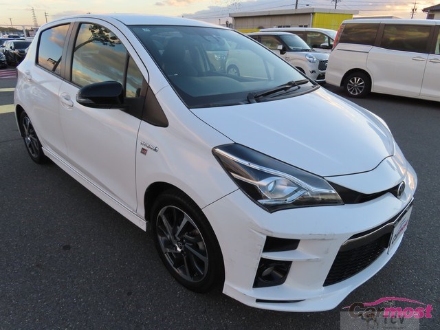 2017 Toyota Vitz