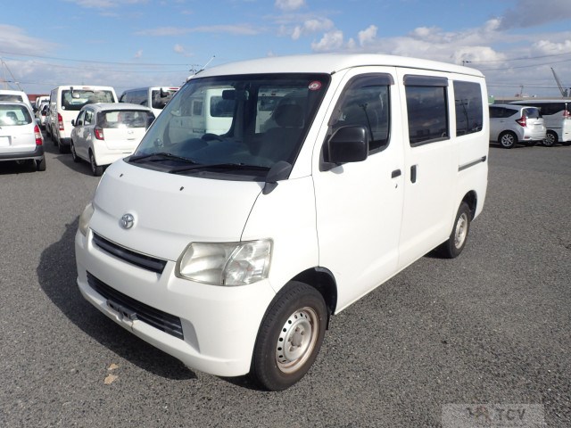 2016 Toyota Townace Van