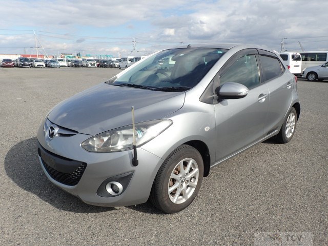 2014 Mazda Demio