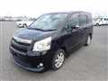 2009 Toyota Noah