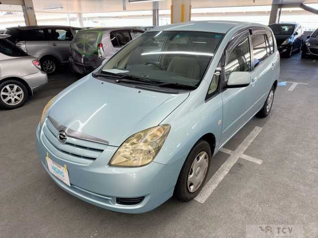 2004 Toyota Corolla Spacio