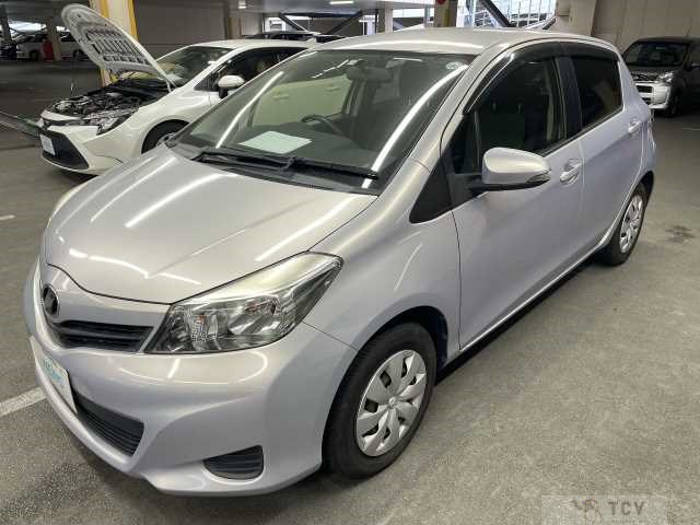 2013 Toyota Vitz