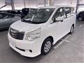 2012 Toyota Noah