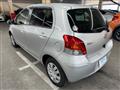 2010 Toyota Vitz