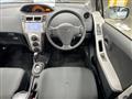 2010 Toyota Vitz