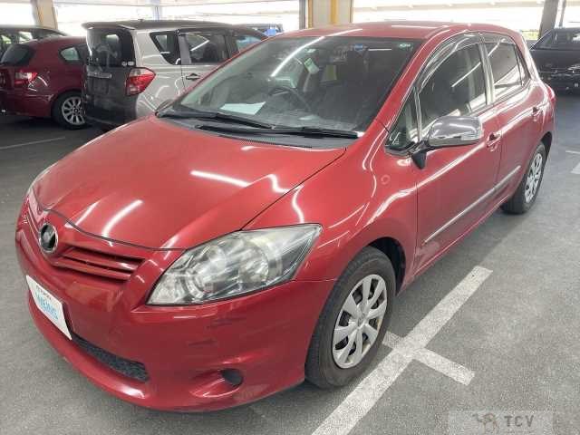 2012 Toyota Auris