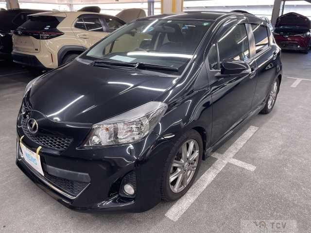 2012 Toyota Vitz