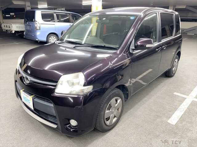 2013 Toyota Sienta