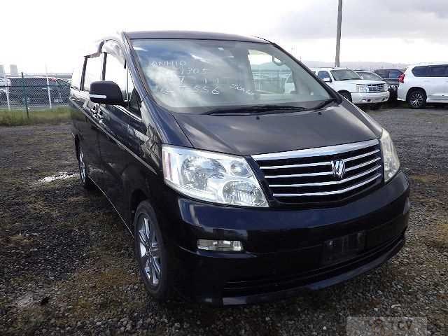 2004 Toyota Alphard