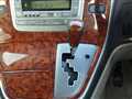 2004 Toyota Alphard