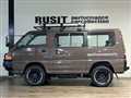 1990 Mitsubishi Delica Starwagon