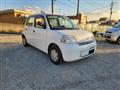 2009 Daihatsu Esse