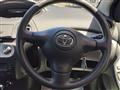 2004 Toyota Vitz