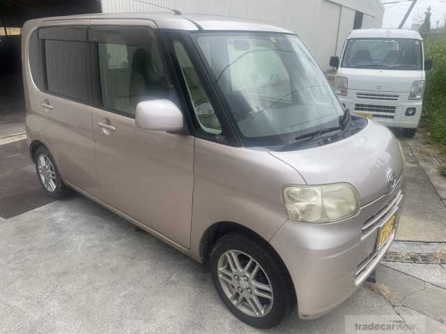 2009 Daihatsu Tanto