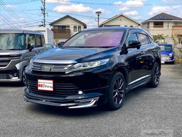 2017 Toyota Harrier