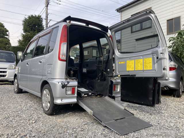 2000 Daihatsu Move