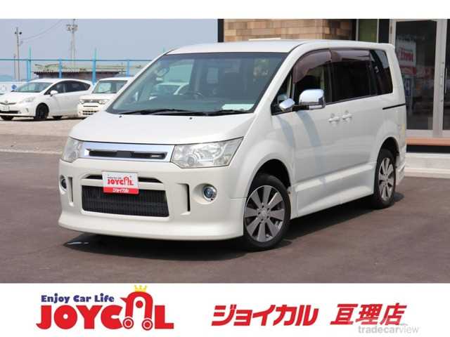 2007 Mitsubishi Delica D5