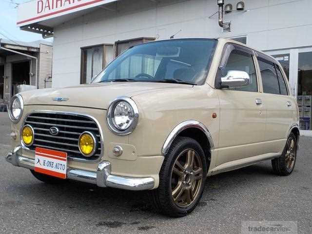 2001 Daihatsu Miragino