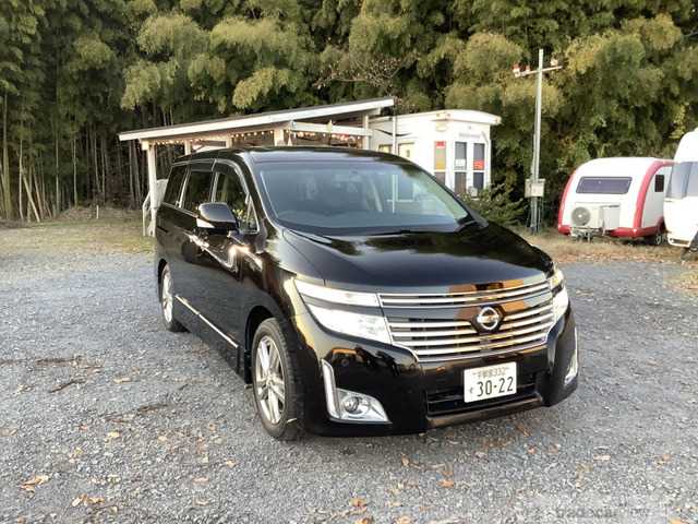 2013 Nissan Elgrand