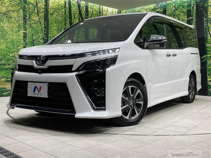 2020 Toyota Voxy