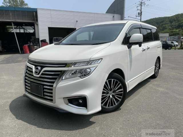 2017 Nissan Elgrand