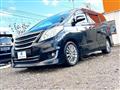 2013 Toyota Alphard G