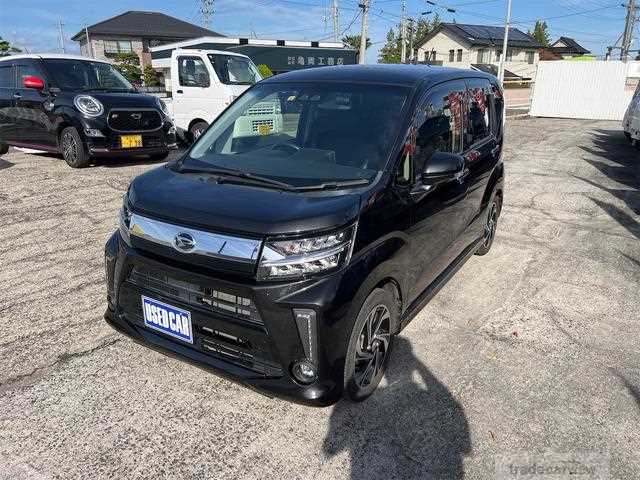 2017 Daihatsu Move Custom