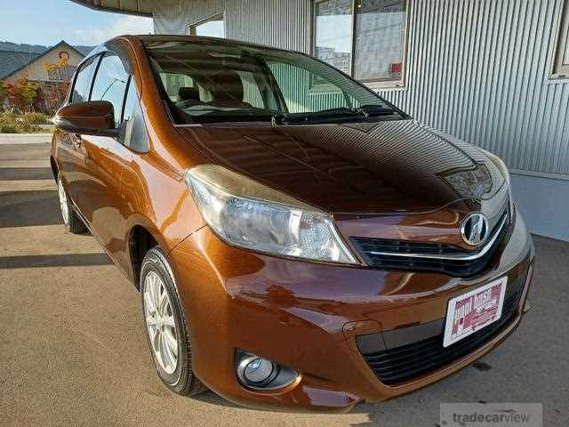 2011 Toyota Vitz