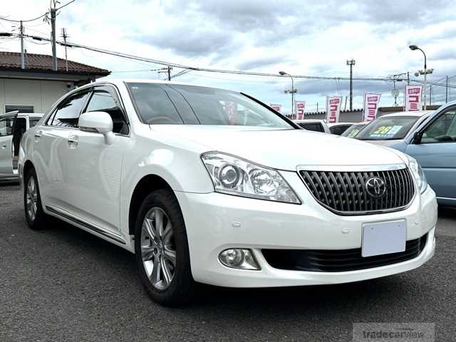 2009 Toyota Crown Majesta