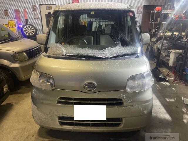 2012 Daihatsu Tanto