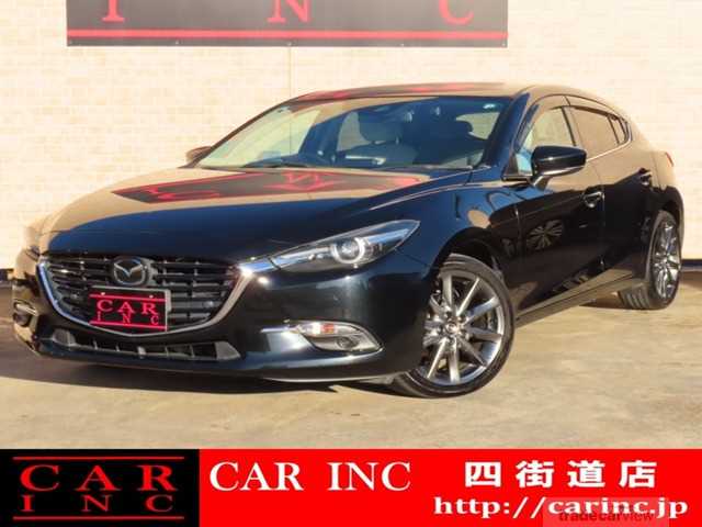 2016 Mazda Axela