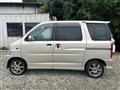 2003 Daihatsu Atrai Wagon