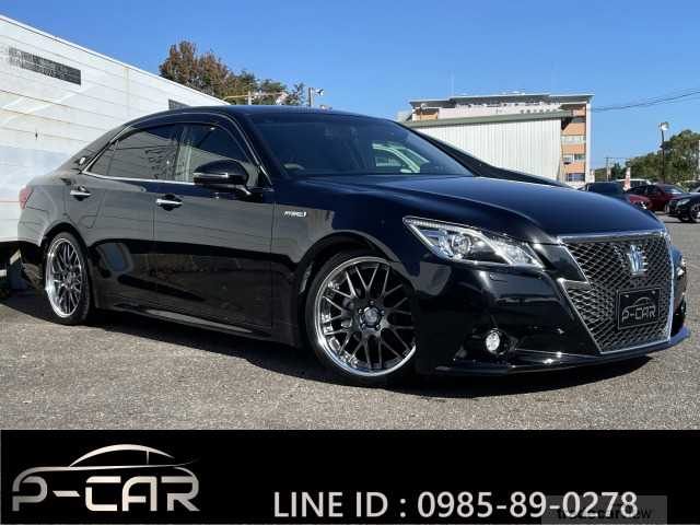 2013 Toyota Crown Athlete Series