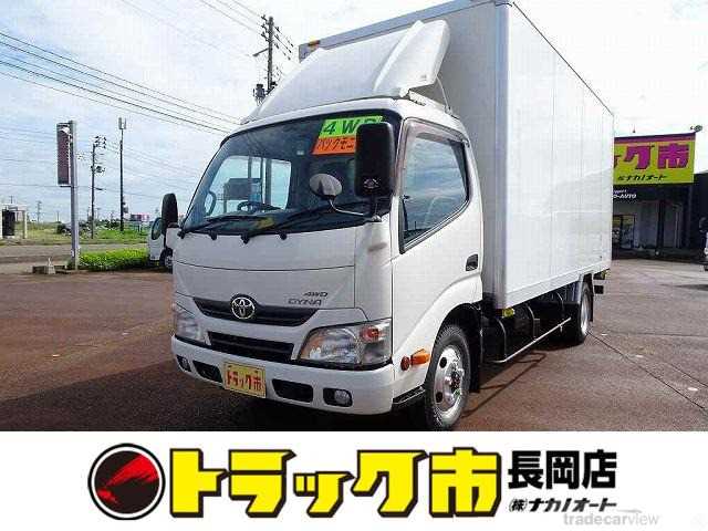 2015 Toyota Dyna Truck