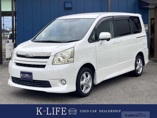 2008 Toyota Noah