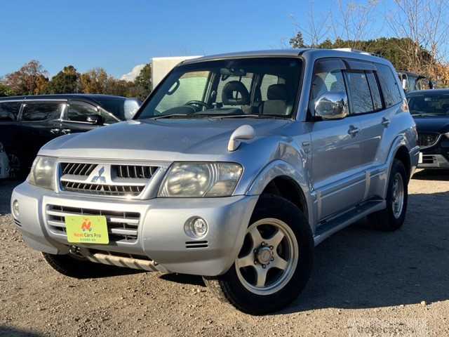 2005 Mitsubishi Pajero