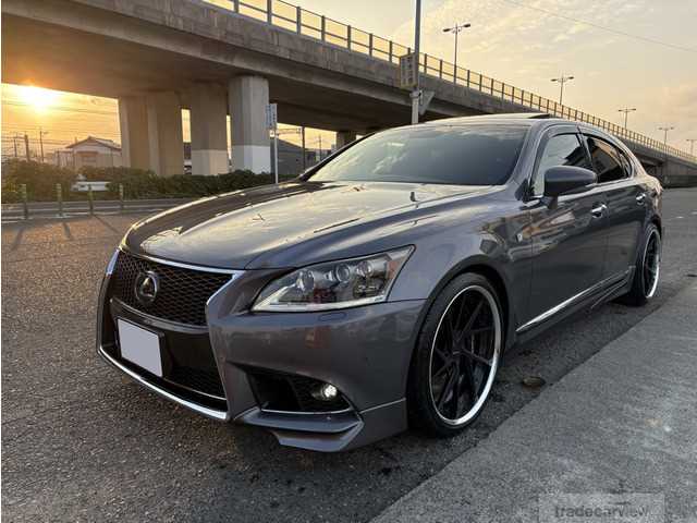 2013 Lexus LS