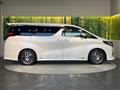 2015 Toyota Alphard