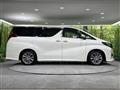 2016 Toyota Alphard