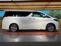 2021 Toyota Alphard